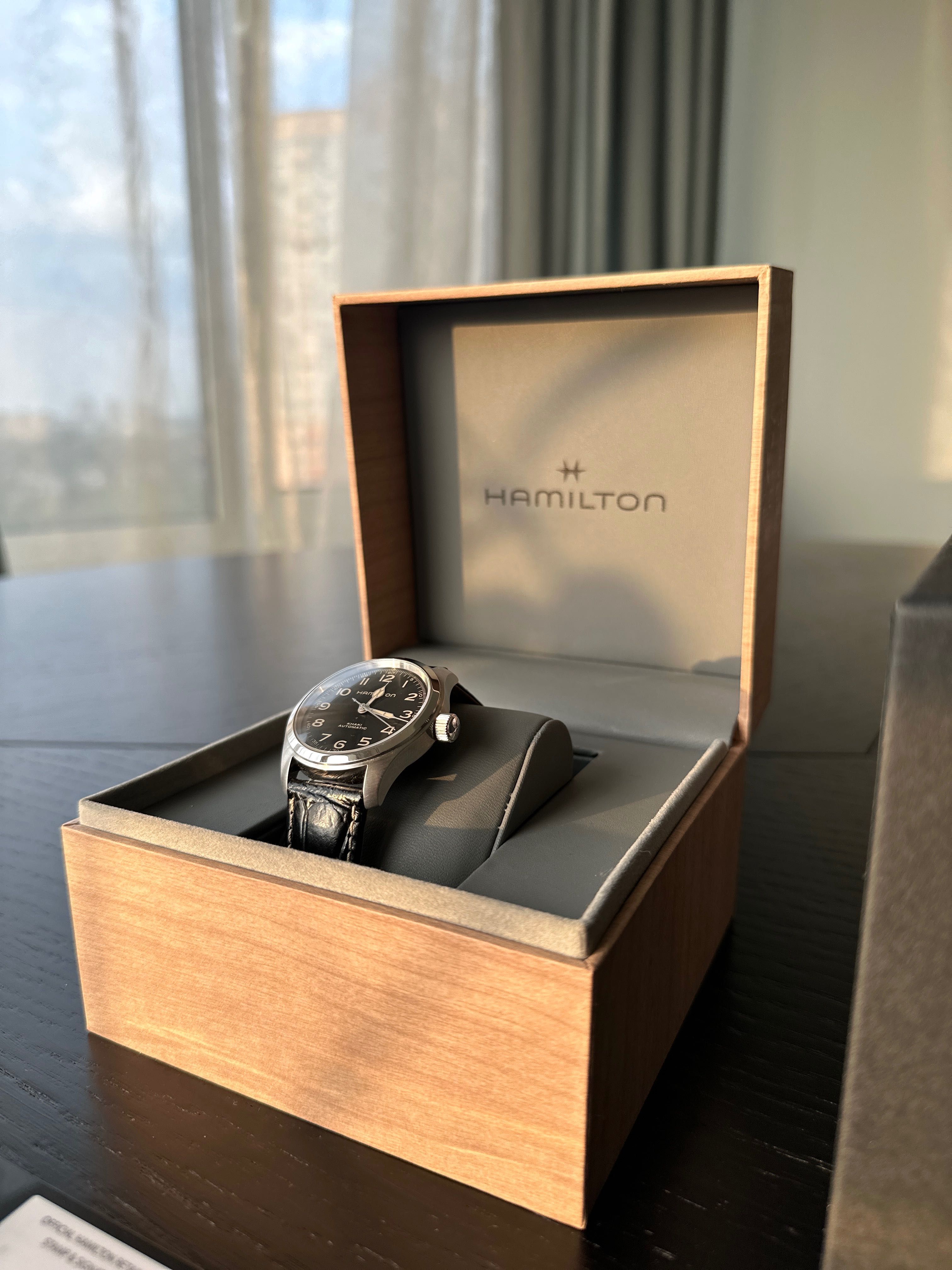 Продам годинник Hamilton Khaki Field Murph Auto 38мм H70405730