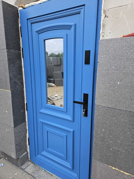 Producent drzwi drewnianych,zewnętrznych.