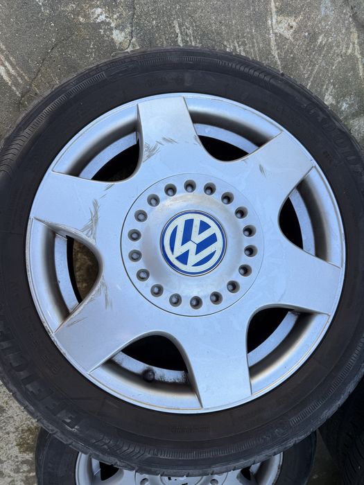 Jantes  beetle VW 16 5x114 com Pneus 205/55 16