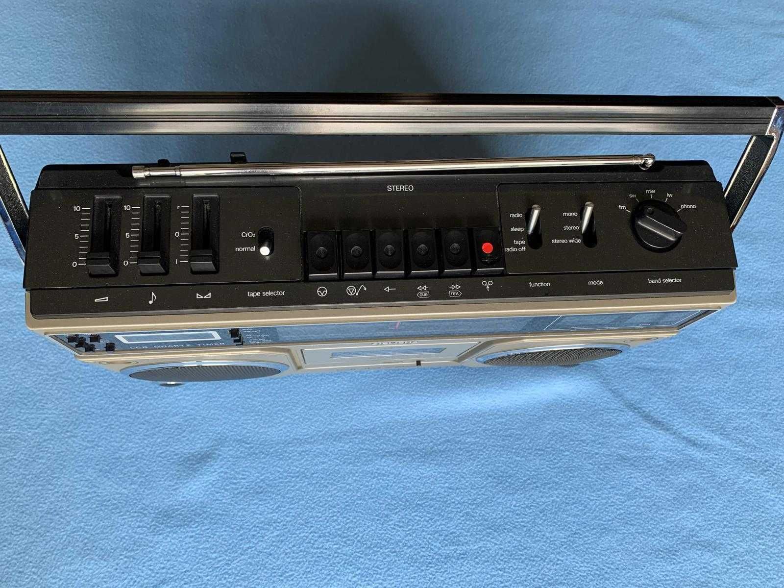 Radiomagnetofon SIEMENS CLUB 723