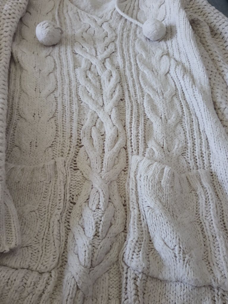 Sweter firmy atmosphere roz 44