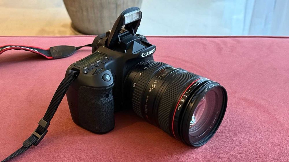 Canon Eos 60D + Obiektyw Canon EF 24-105 1:4 L IS USM, przebieg 8717