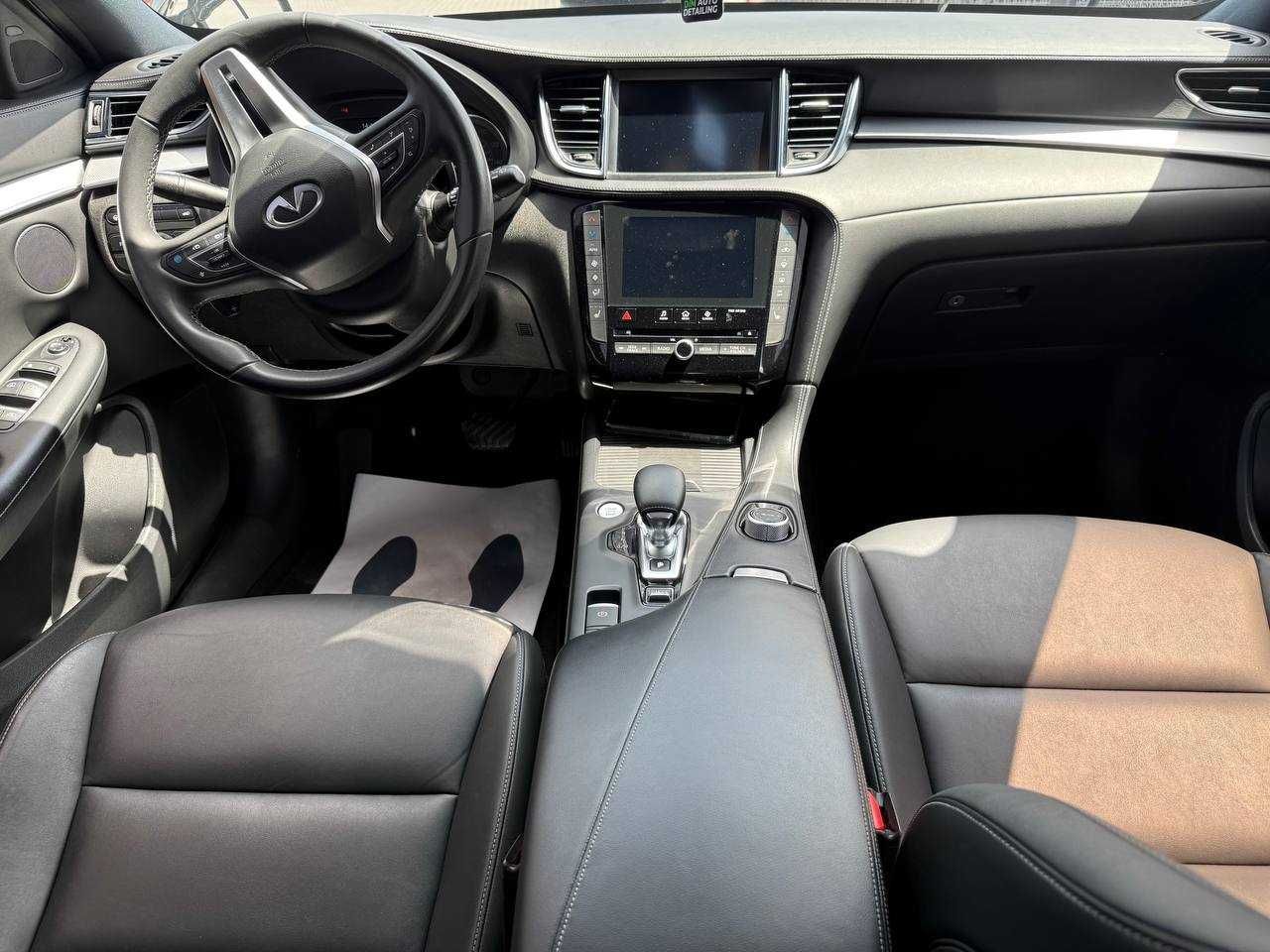 Продам Infiniti QX50 2021