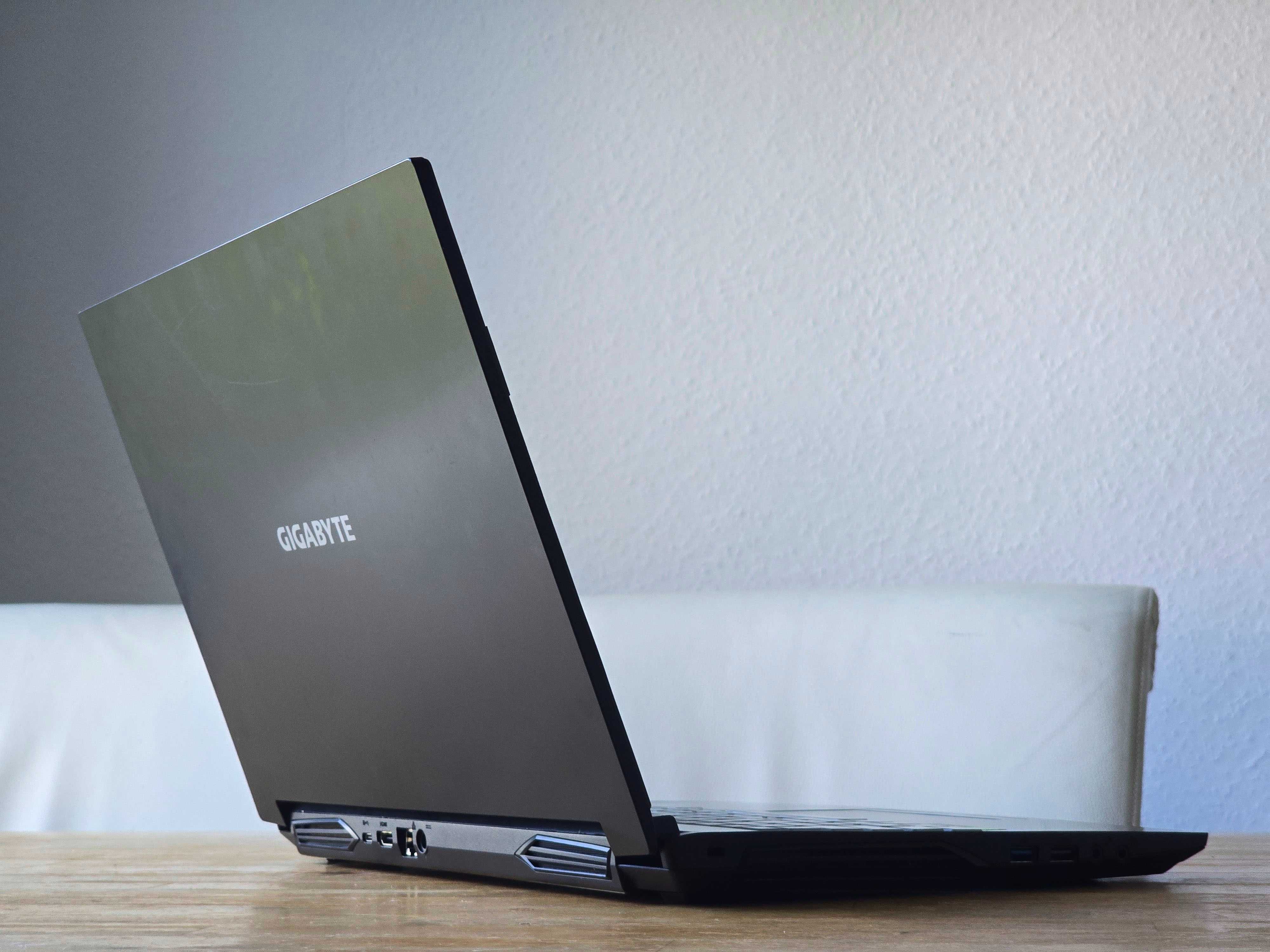 Gigabyte G5 KD, 15.6″, Intel Core i5‑11400H, RTX 3060, 16/512Gb SSD.