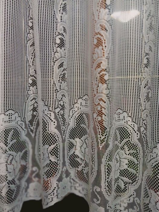 Продам тюль на кухню