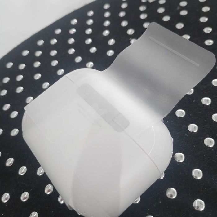 Nowe słuchawki AIRPODS PRO