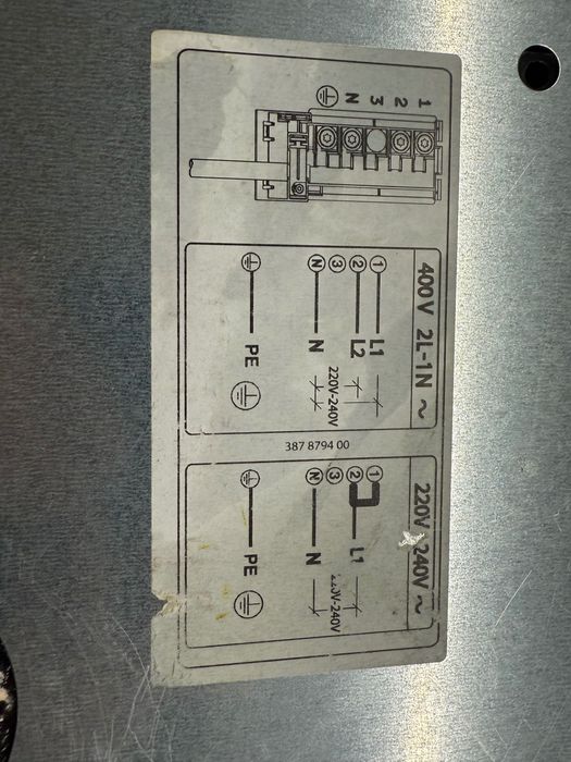 Płyta indukcyjna uszkodzona płyta szklana