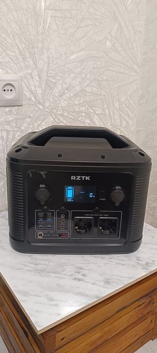 Зарядна станція RZTK 1200Вт