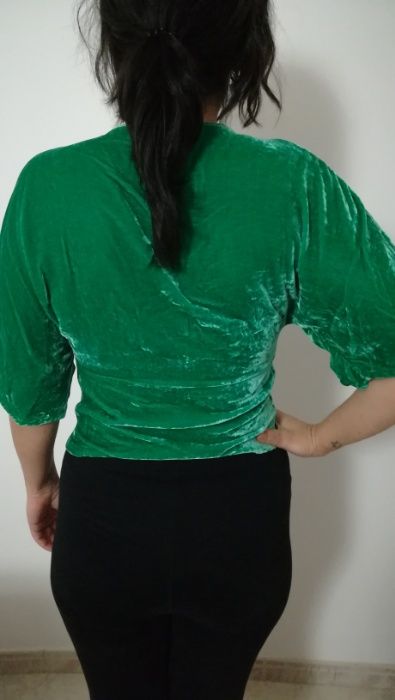 Blusa verde esmeralda veludo S - nova