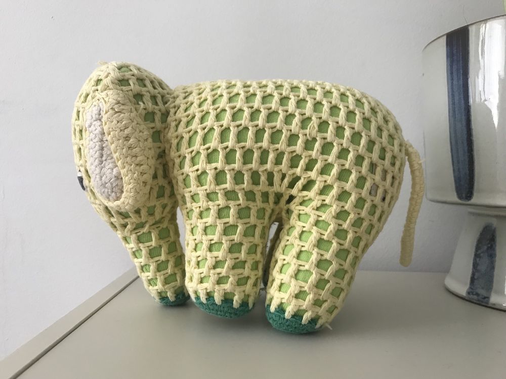 Słoń słonik elephant na szydełku Anne-Claire petit Amsterdam