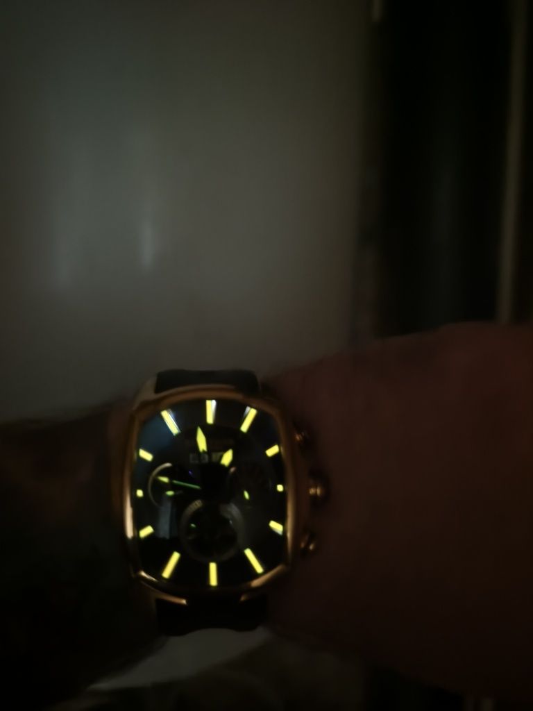 Мужские часы Reef Tiger Aurora Tank 2 automatic 100m