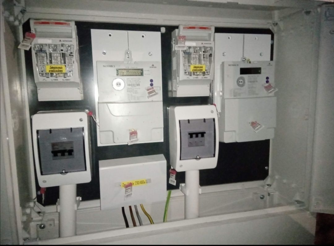 Usługi elektryczne elektryk alarmy monitoring fotowoltaika pompy ciepł