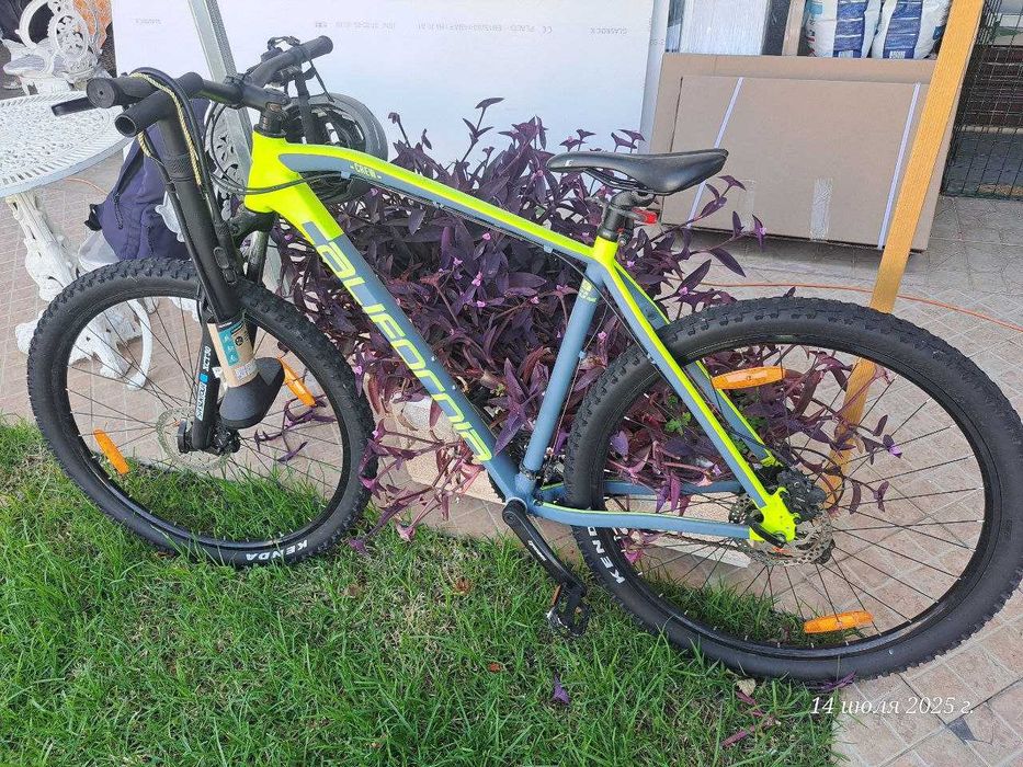 Vendo uma bicicleta. Albufeira.