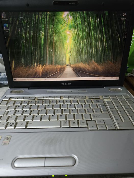 Vendo portatil toshiba satelite