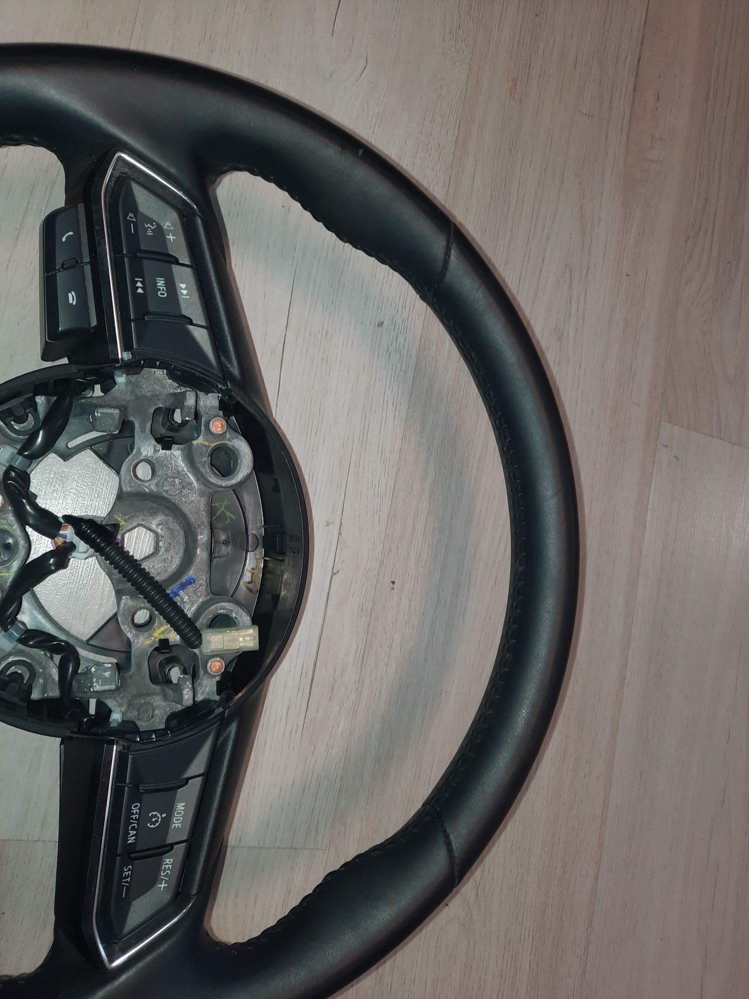Рулевое колесо руль Mazda cx5  3bm з 2017року