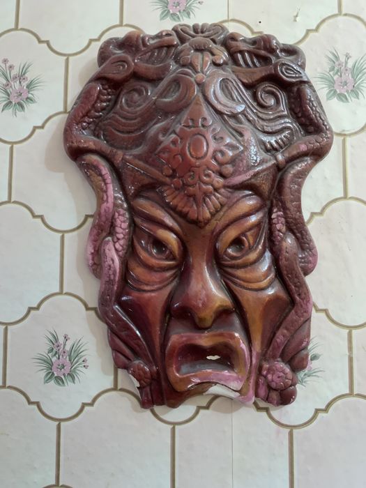 Статуэтки из гипса