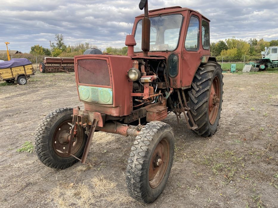 Трактор ЮМЗ , запчастини ЮМЗ, шини ЮМЗ (Разборка ЮМЗ)