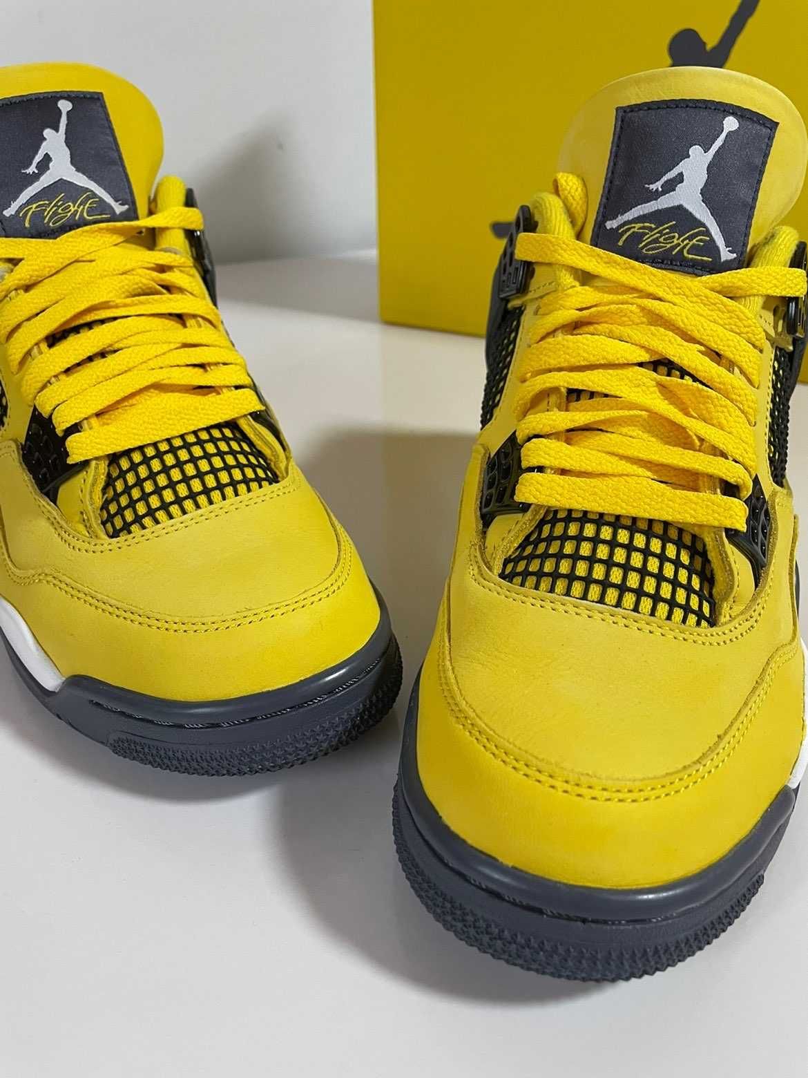 Jordan4Air4RetroLightning UnisexTrampki R.39