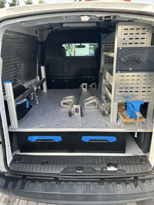 Zabudowa Sortimo do Renault Kangoo jak nowa