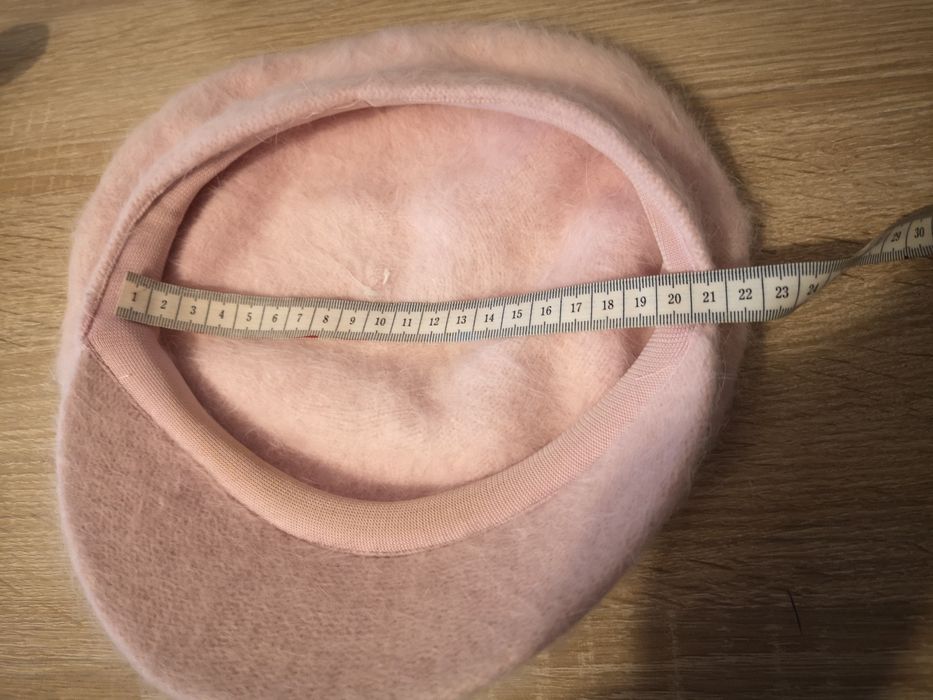 Beret, pudrowy  róż, angora