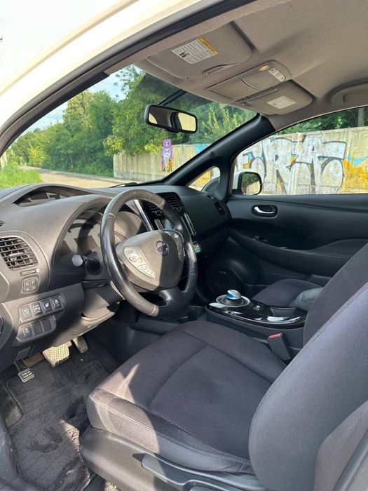 Nissan leaf 40 kwt 250 km+