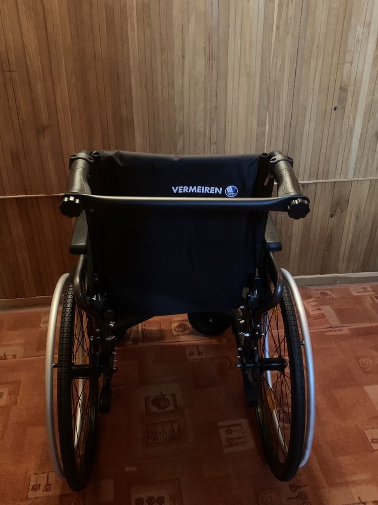 Wózek iwalidzki specjalny VERMEIREN D200 30 stopni