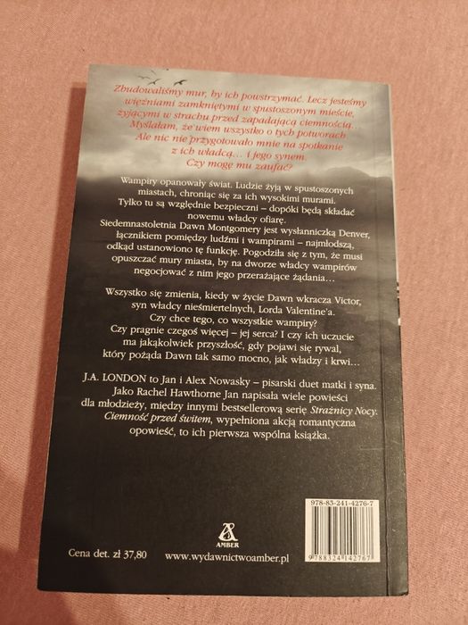 Książka Ciemność przed świtem