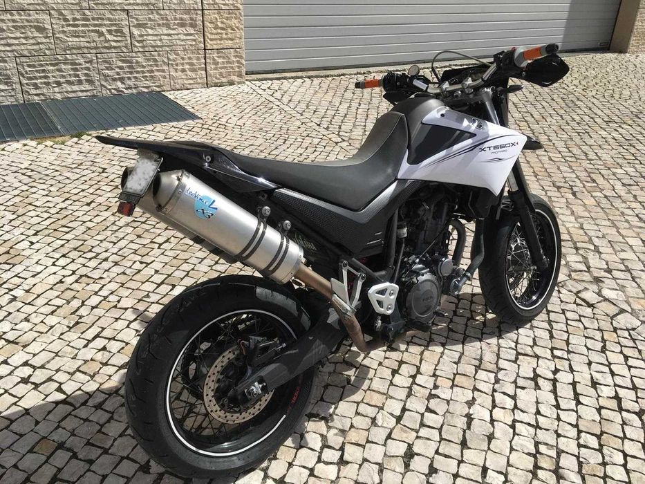 Yamaha XT660X 2011 sempre bem tratada