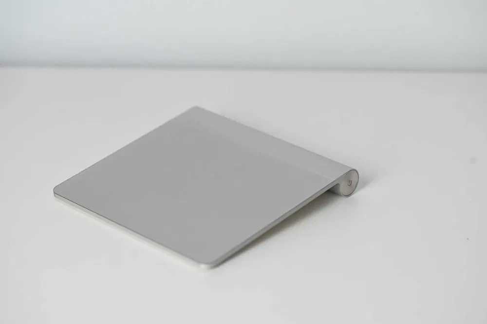 Apple Magic Trackpad