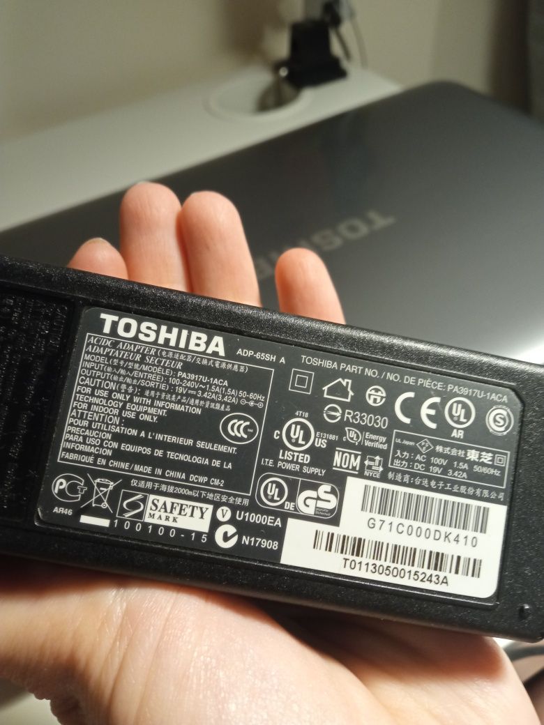 Laptop Toshiba Satellite C855D-S5351 tanio stan bardzo dobry windows10