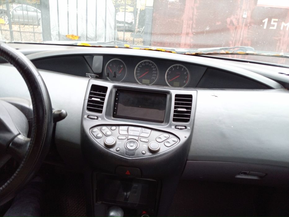 Продам на розбор нисан премьера универсал газ бензын 2 л