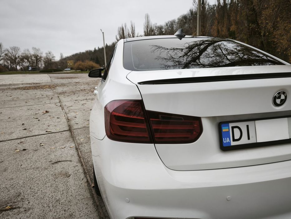 Продам BMW F30 328i