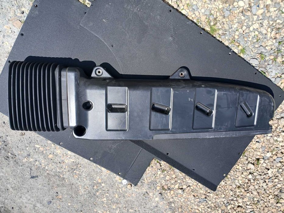Obudowa wlot powietrza MAN TGL, TGM, TGS, TGX roczniki 02-21R