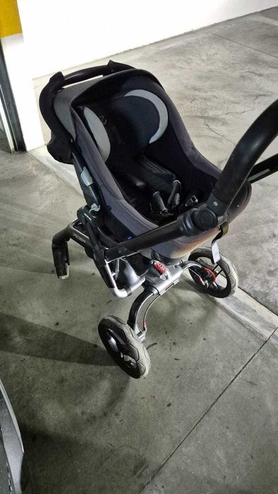 Carros de passeio mais ovo