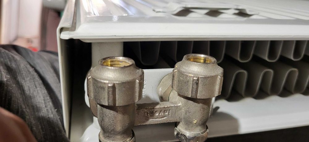 Sprzedam Grzejnik Kermi X2 Profil-K typ 22 600x100x1000 biały