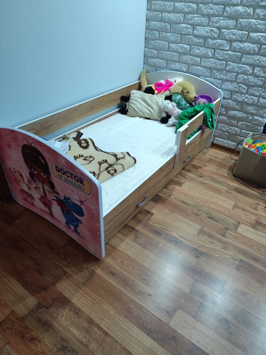 Sprzedam łóżko dziecięce