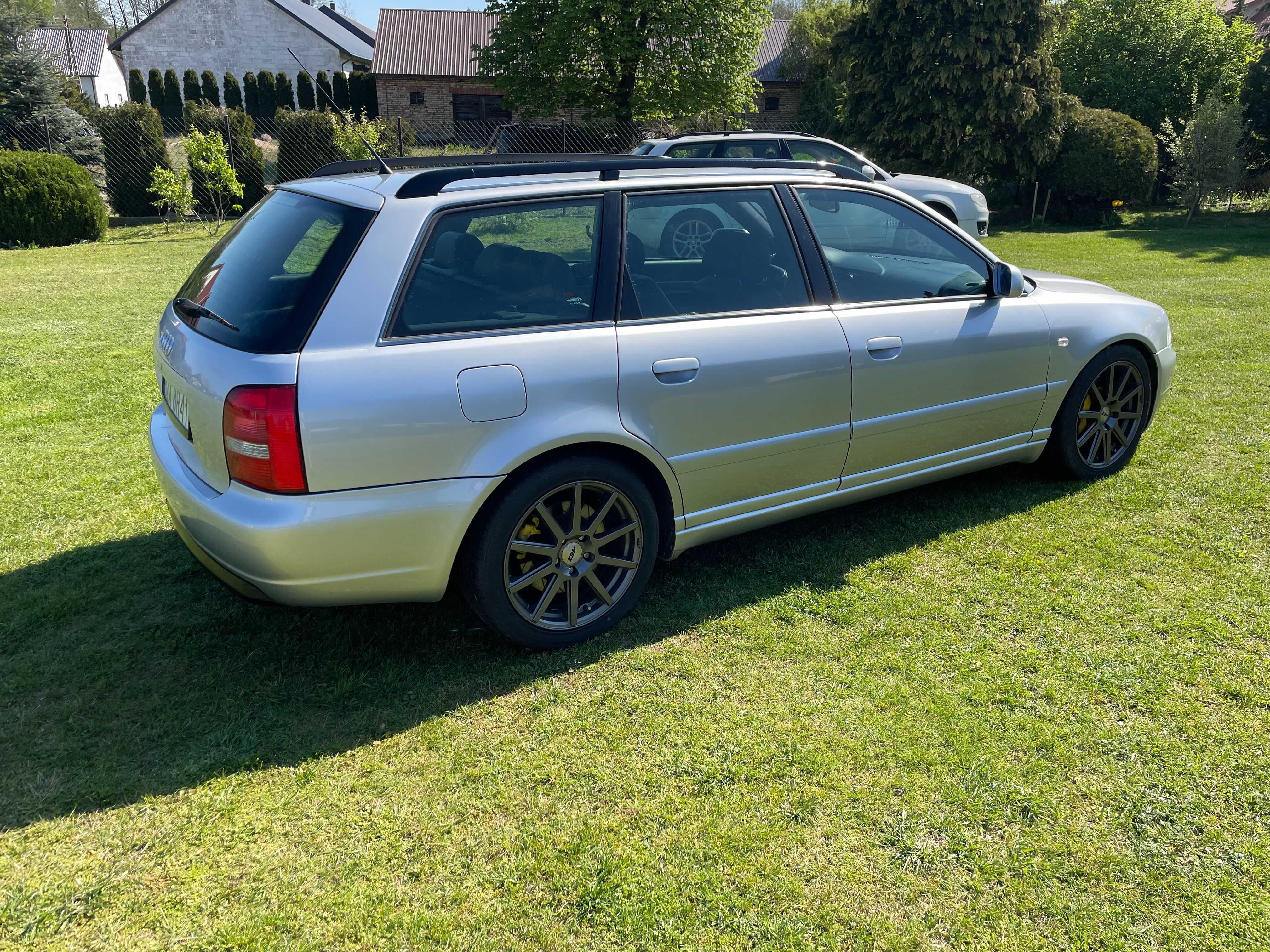 Audi S4B5 1999 polift LPG 346KM