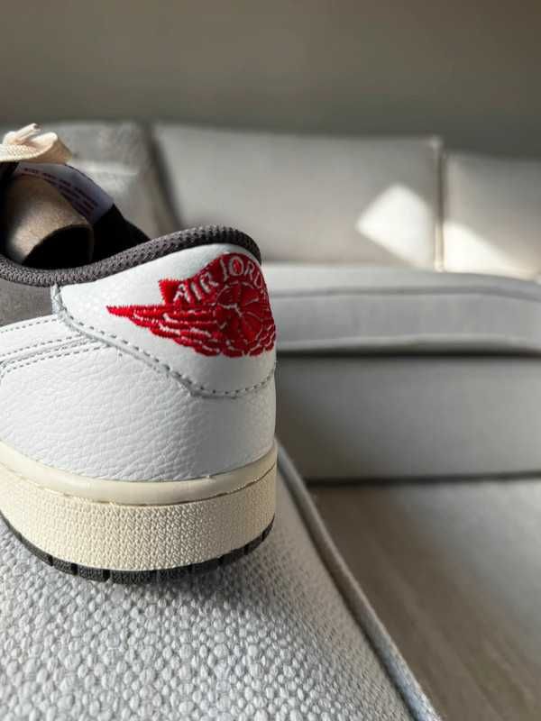 Jordan 1 Retro Low OG SP Travis Scott Reverse Mocha R.44