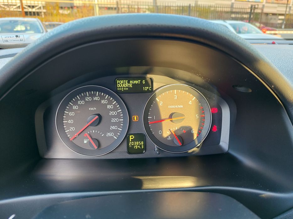 Volvo V50 2,0 D3 автомат 2012рік з Швейцарії