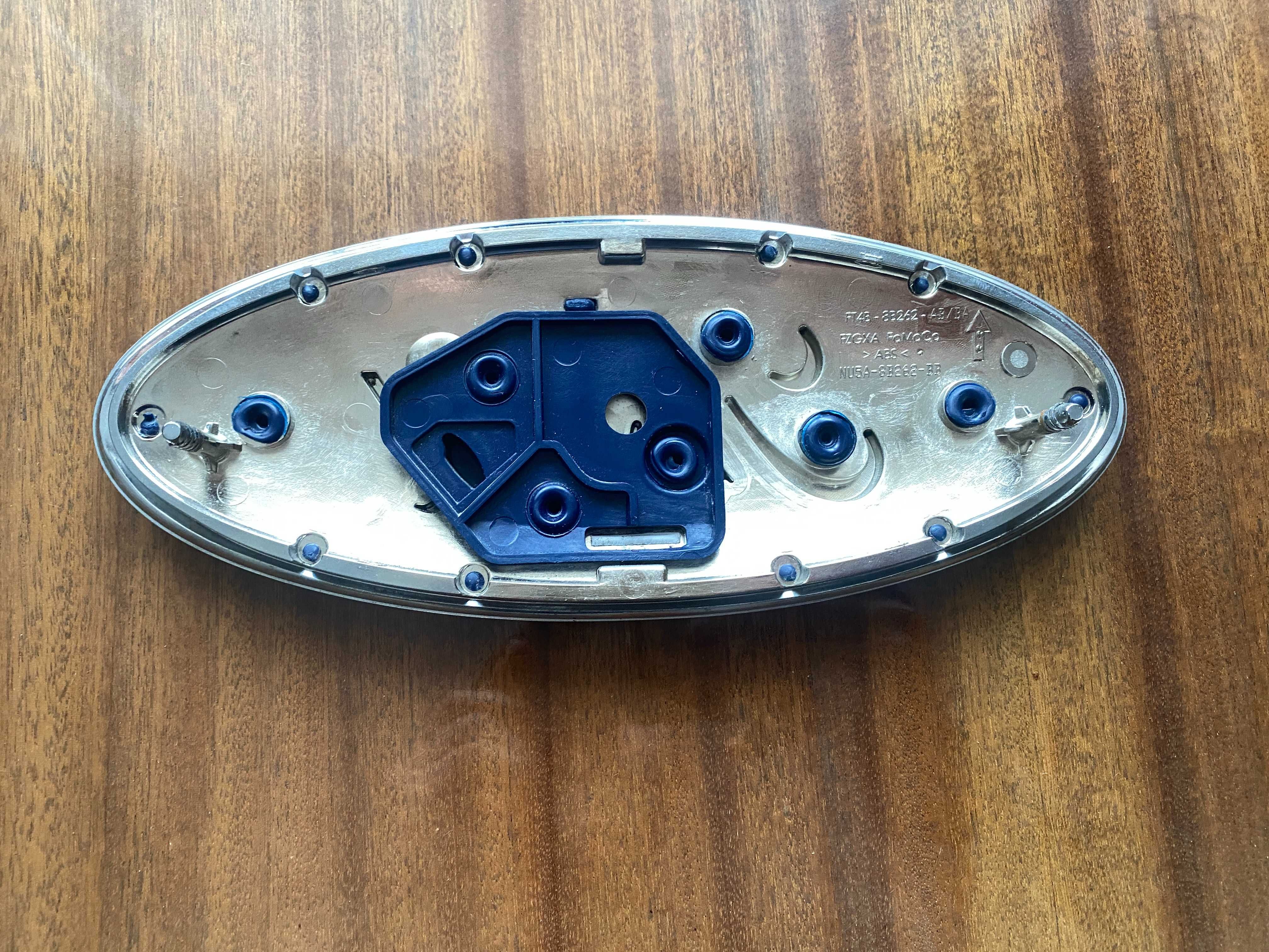 Emblemat Znaczek LOGO FORD ESCAPE 2023 - 2025 USA