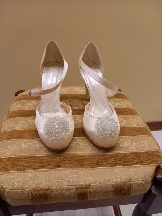 Buty ślubne ekri, wizytowe rozm. 35,38