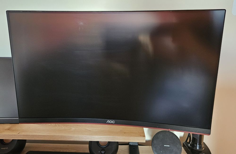 Minitor AOC 24" 144Hz Curved