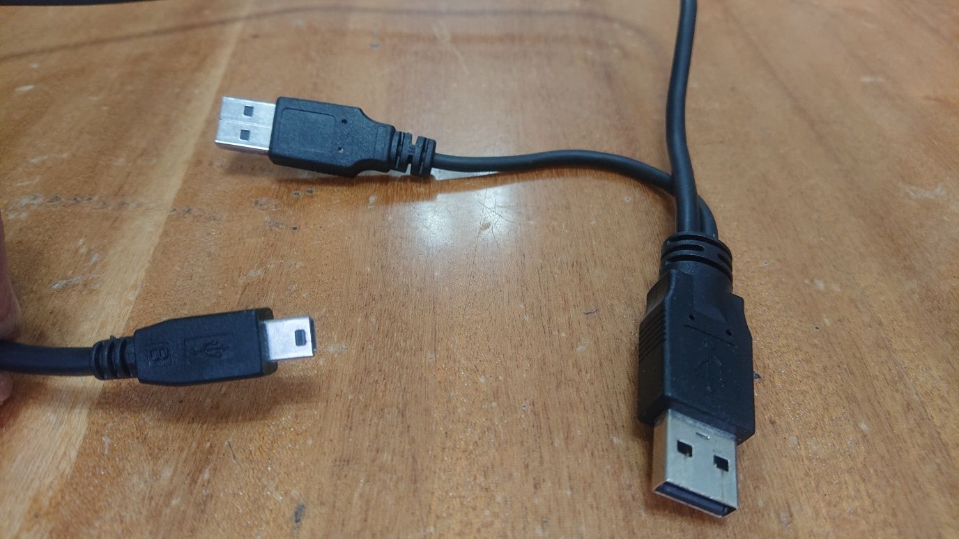 Продам шнур USB
Для подключения например внешнего жесткого диска. 
Шну