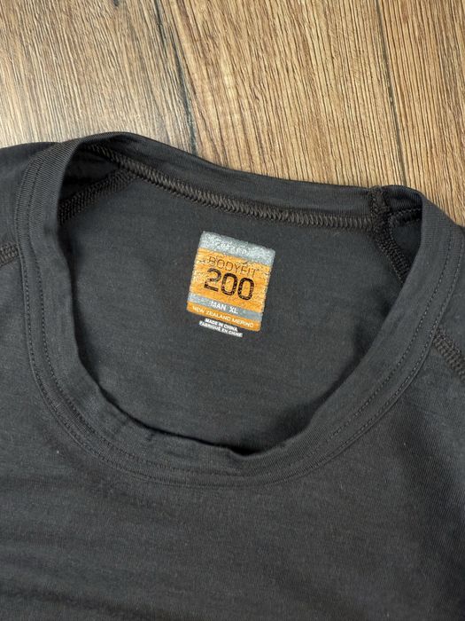 Icebreaker Bodyfit 200 Merino Wool термокофта чорна XL