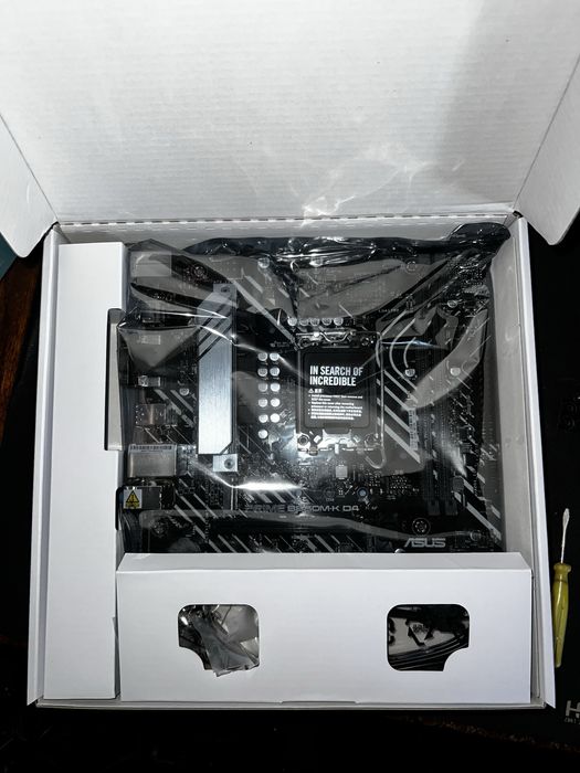 Материнська плата Asus B660M-K D4