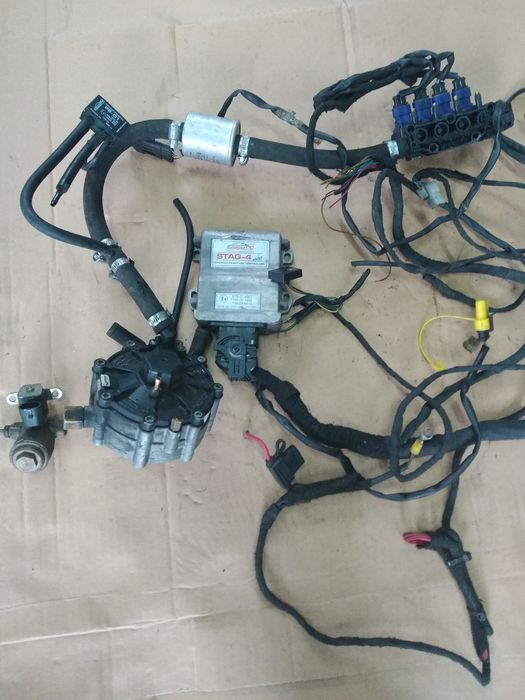 Гбо 2 гбо 4 Газова установка Golf passat opel daewoo ваз ,монтаж