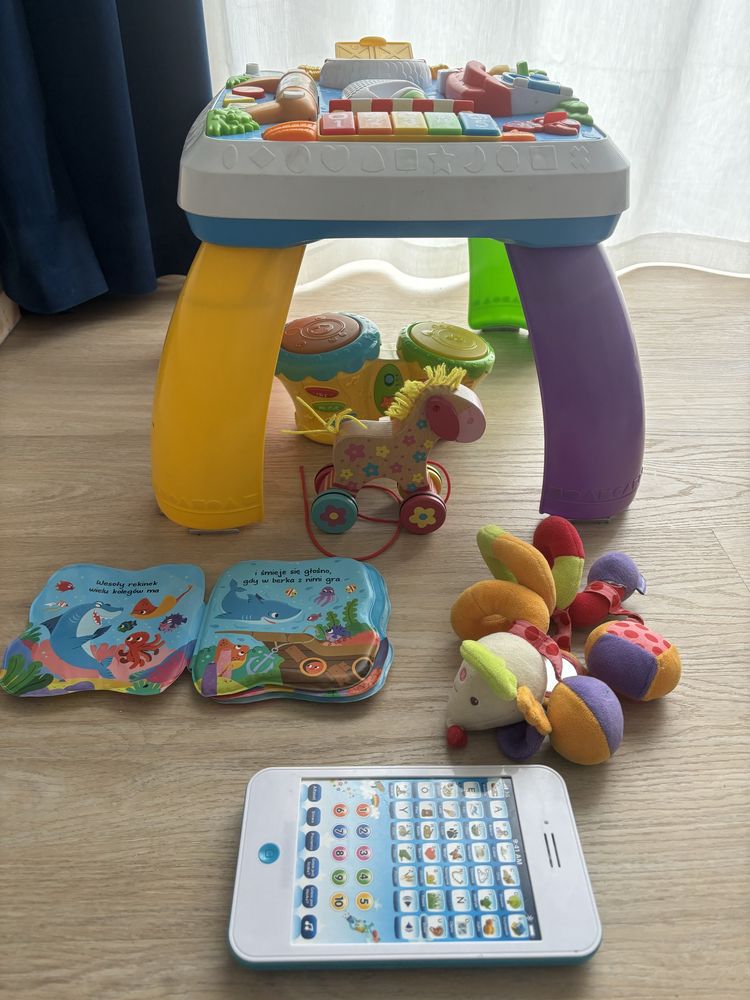 Stolik edukacyjny Fisher Price + Gratisy