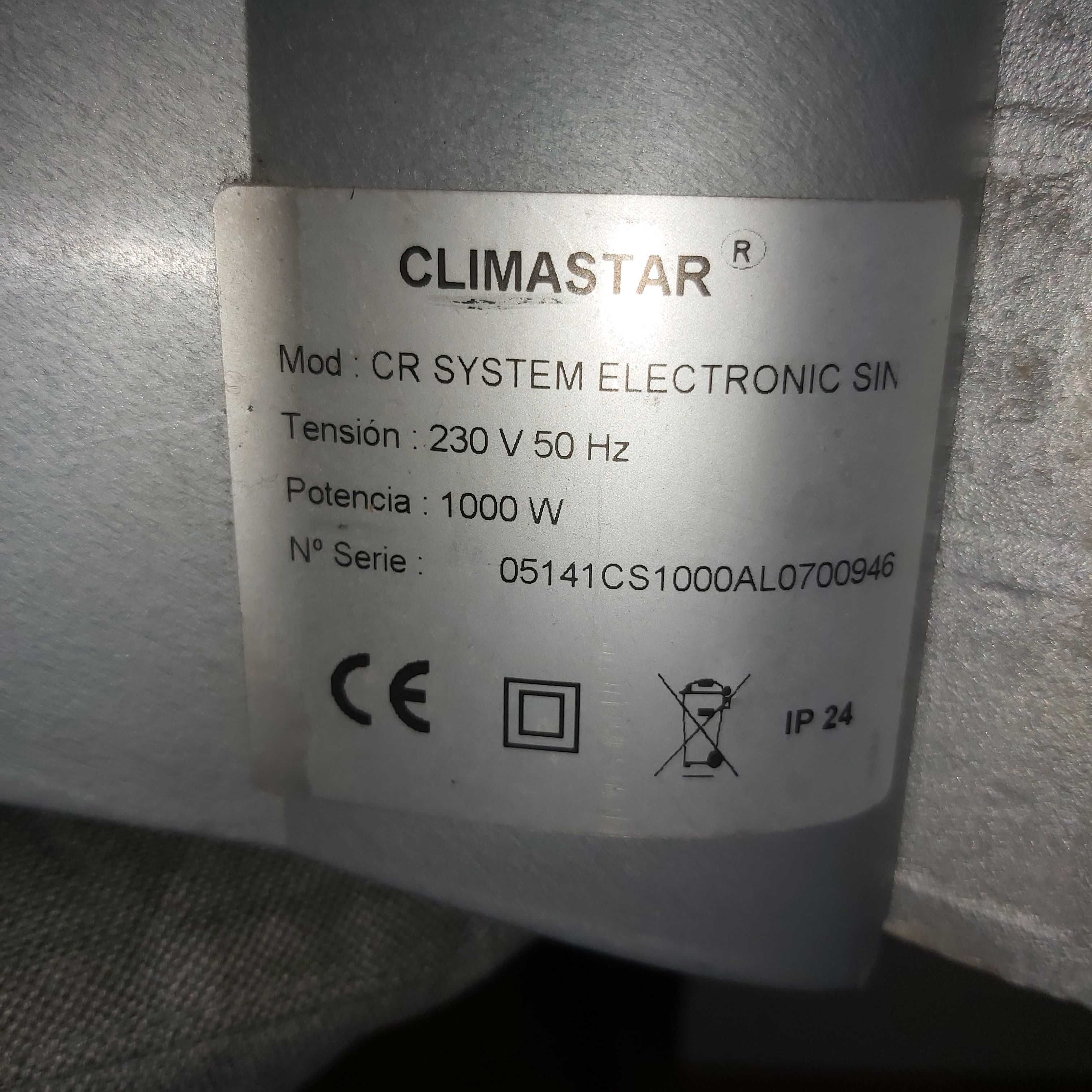 Quatro radiadores eléctricos Climastar