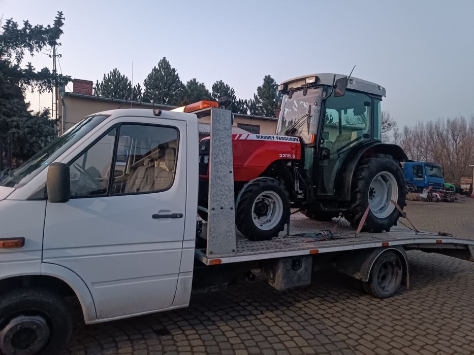 Holowanie Rawa Mazowiecka i Okolice   Pomoc Drogowa Transport Maszyn