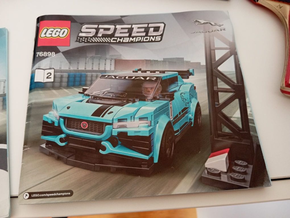 Sprzedam Lego 76898 kompletne ( co do klocka ) wraz z  instrukcja